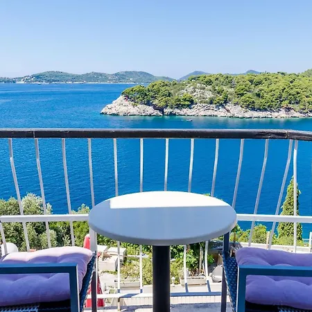 Hotel Paradiso 2 4*