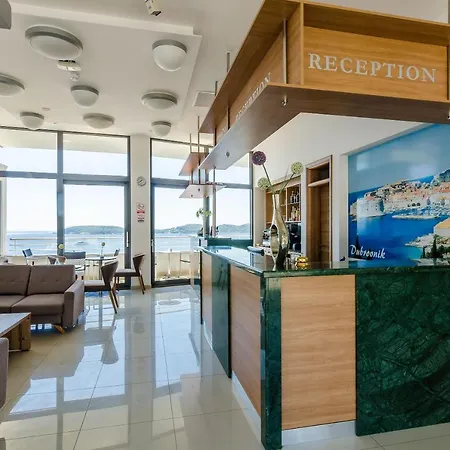 Paradiso 2 Hotell