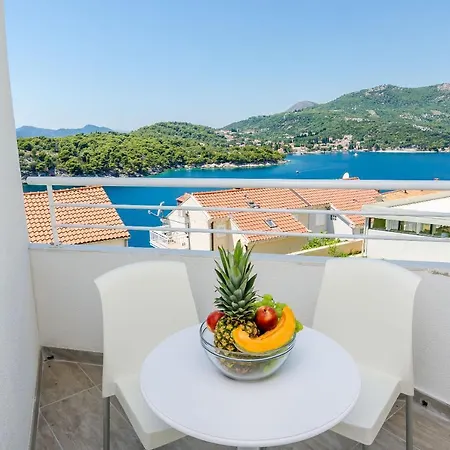 Hotel Paradiso 2 4*