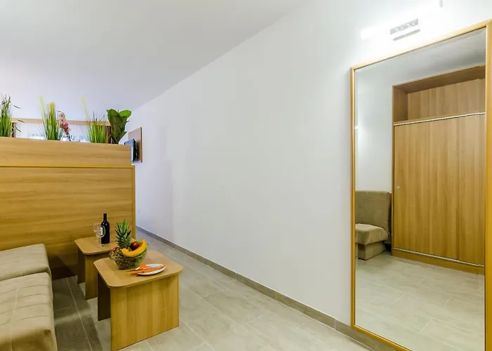 Paradiso 2 دوبروفينك