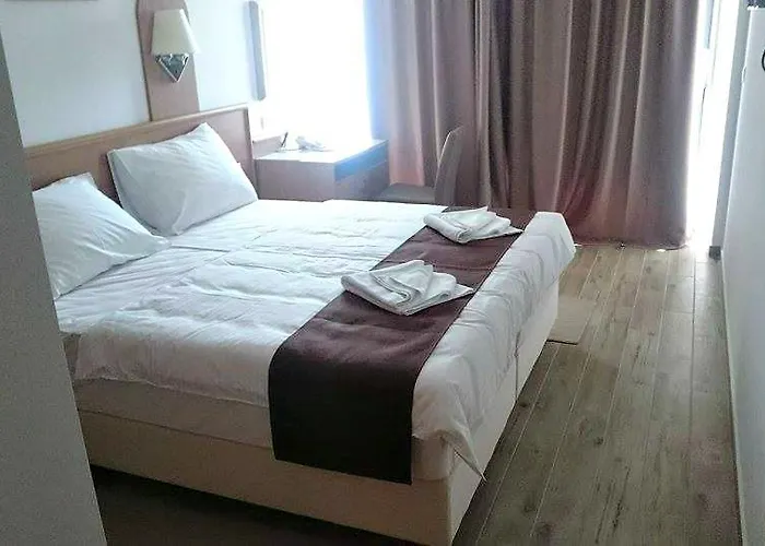 فندق Paradiso 2 دوبروفينك