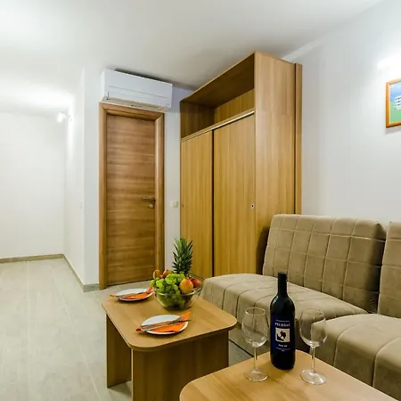 Paradiso 2 Отель 4*